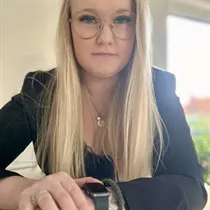 Kathrine søger job som administrativ medarbejder / receptionist / kontorassistent